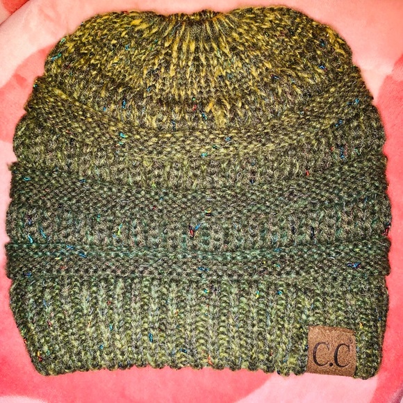 C.C MESSY BUN BEANIE TAIL SOFT STRETCH EXC.-🎉DENIM🩵~or~🎉OMBRE🫒,OS,BNWTIB/WOT - Picture 11 of 14